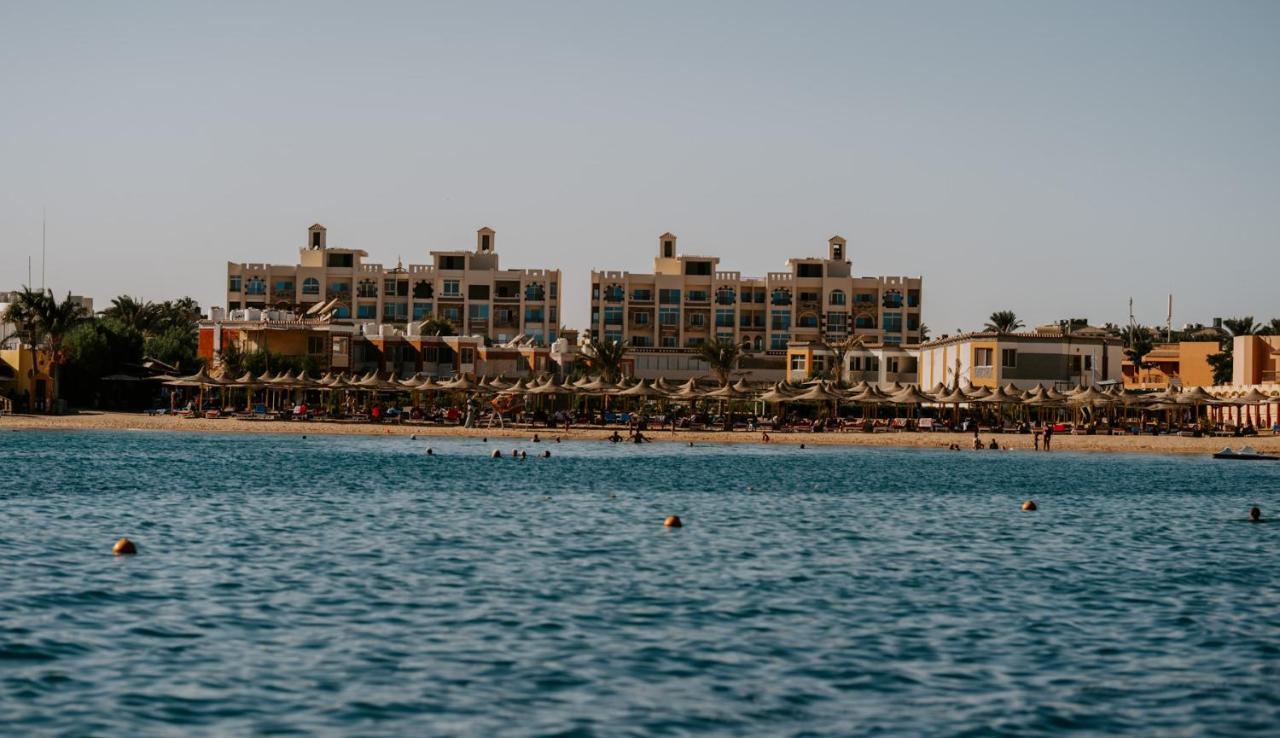 شقة مع إطلالة على البحر